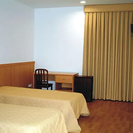 Hotel Casa De Retiros N. S. Perpetuo Socorro Guimarães