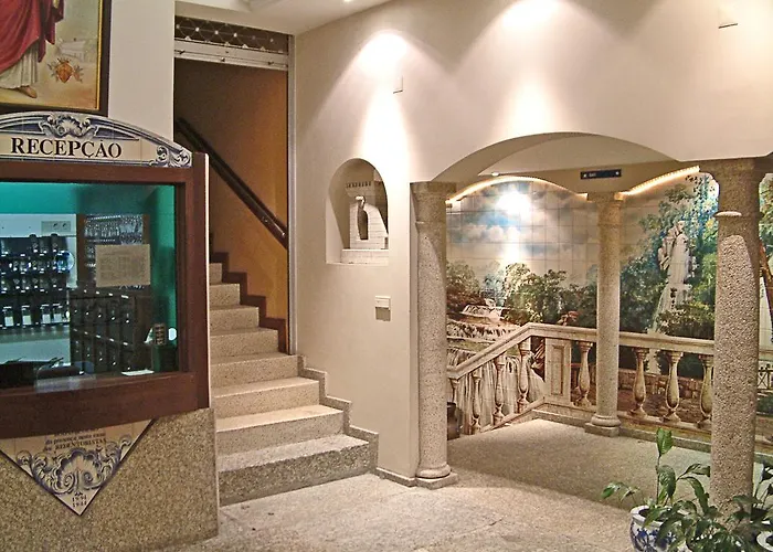 Casa De Retiros N. S. Perpetuo Socorro Hotel Guimarães